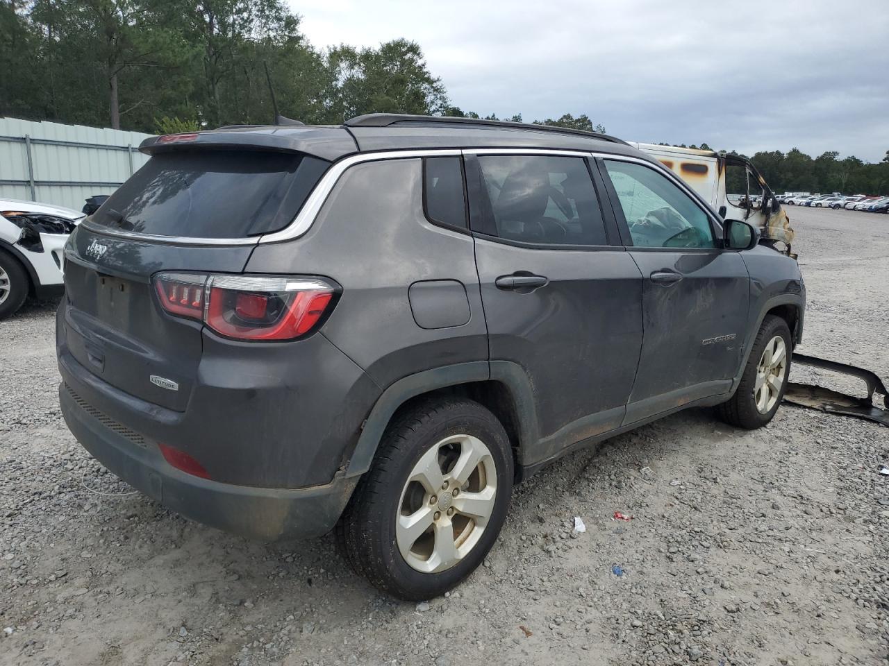 2019 Jeep Compass Latitude - Фото 3