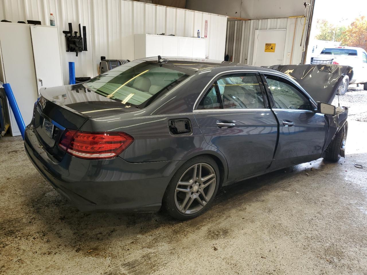 2015 Mercedes-Benz E 350 - Фото 3