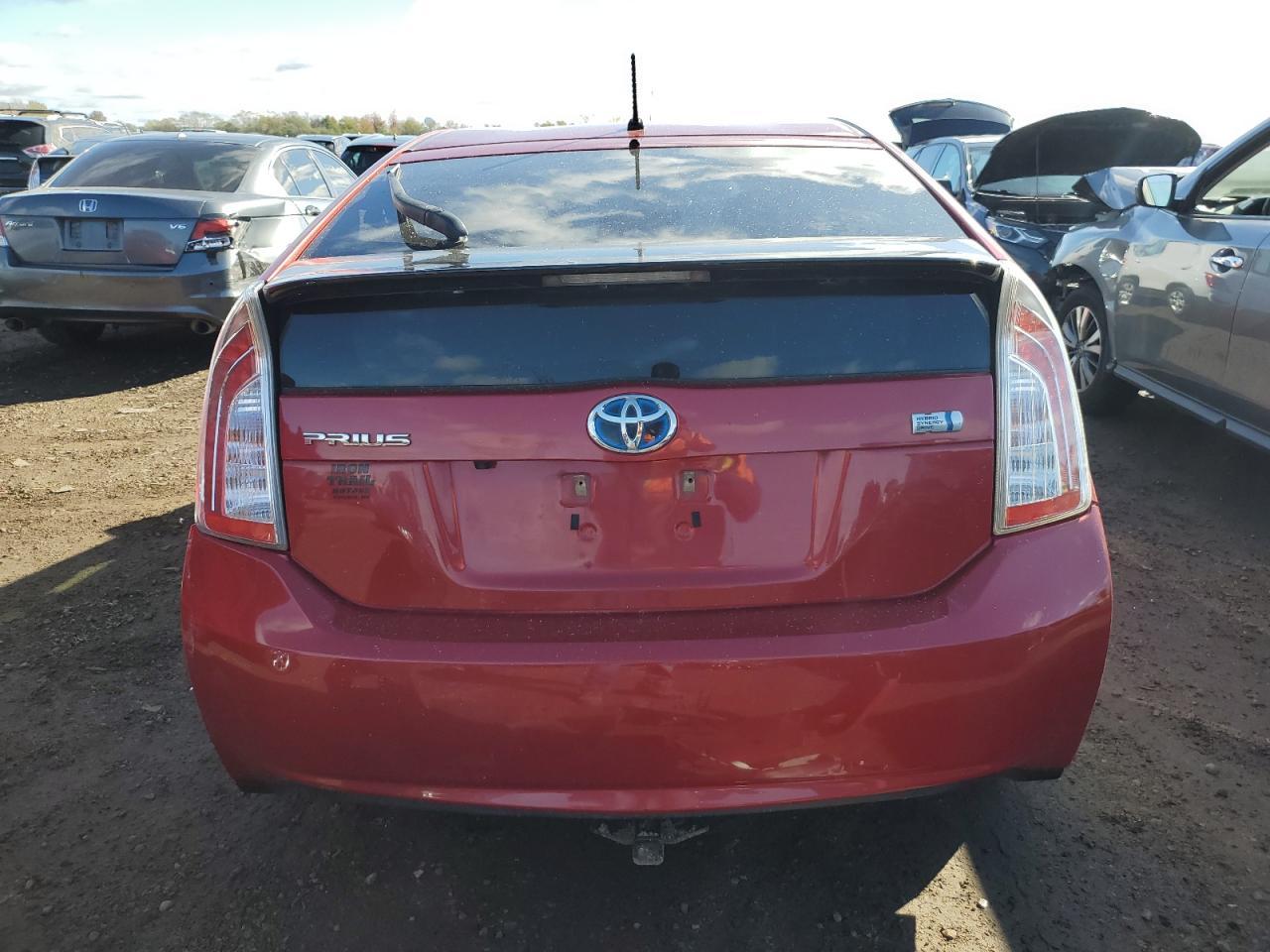 2015 Toyota Prius - Image 6