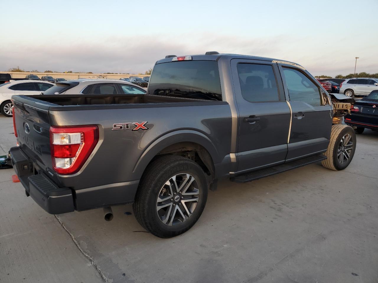 2022 Ford F150 Supercrew - Image 3