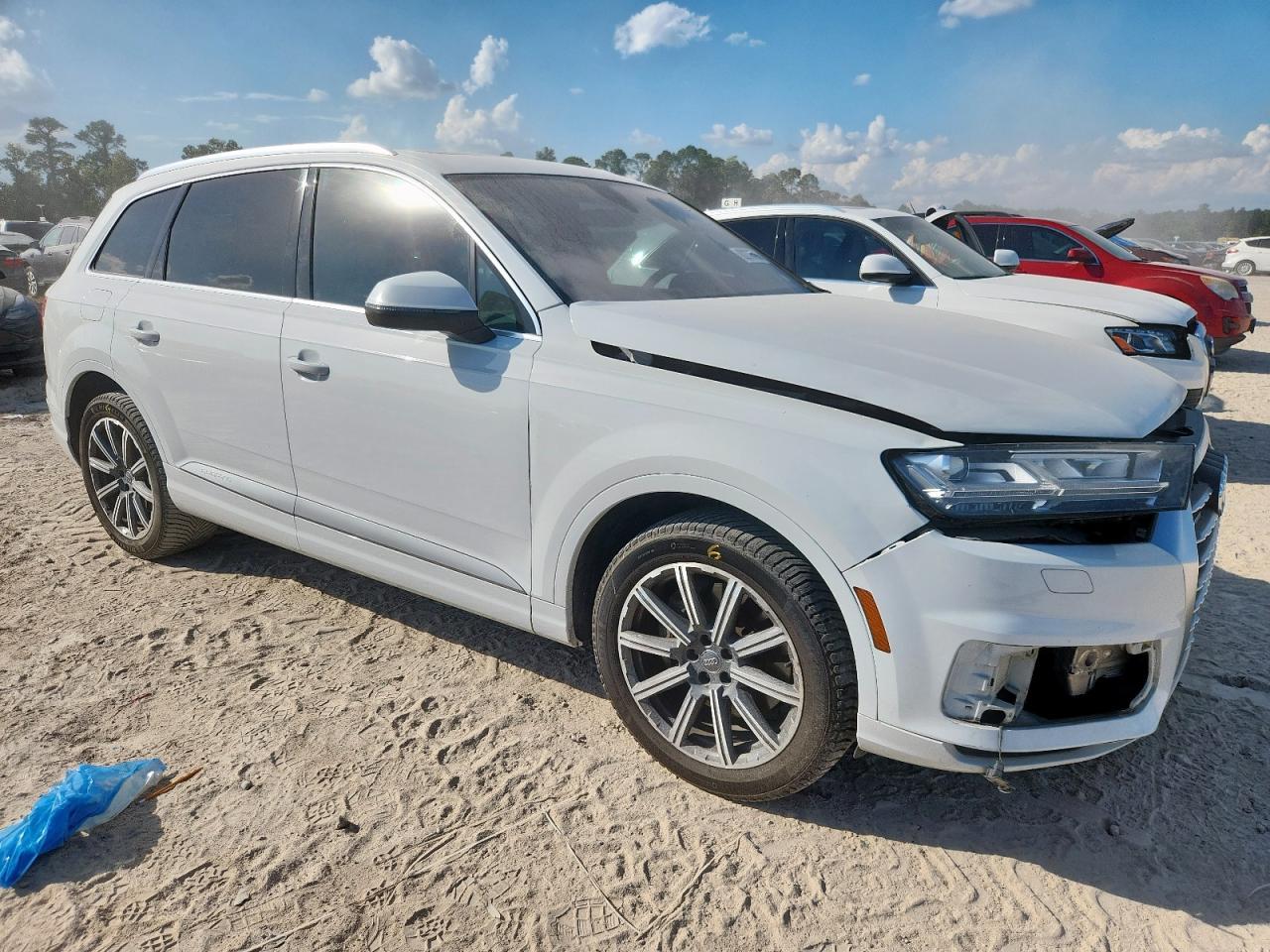 2017 Audi Q7 Premium Plus - Фото 4
