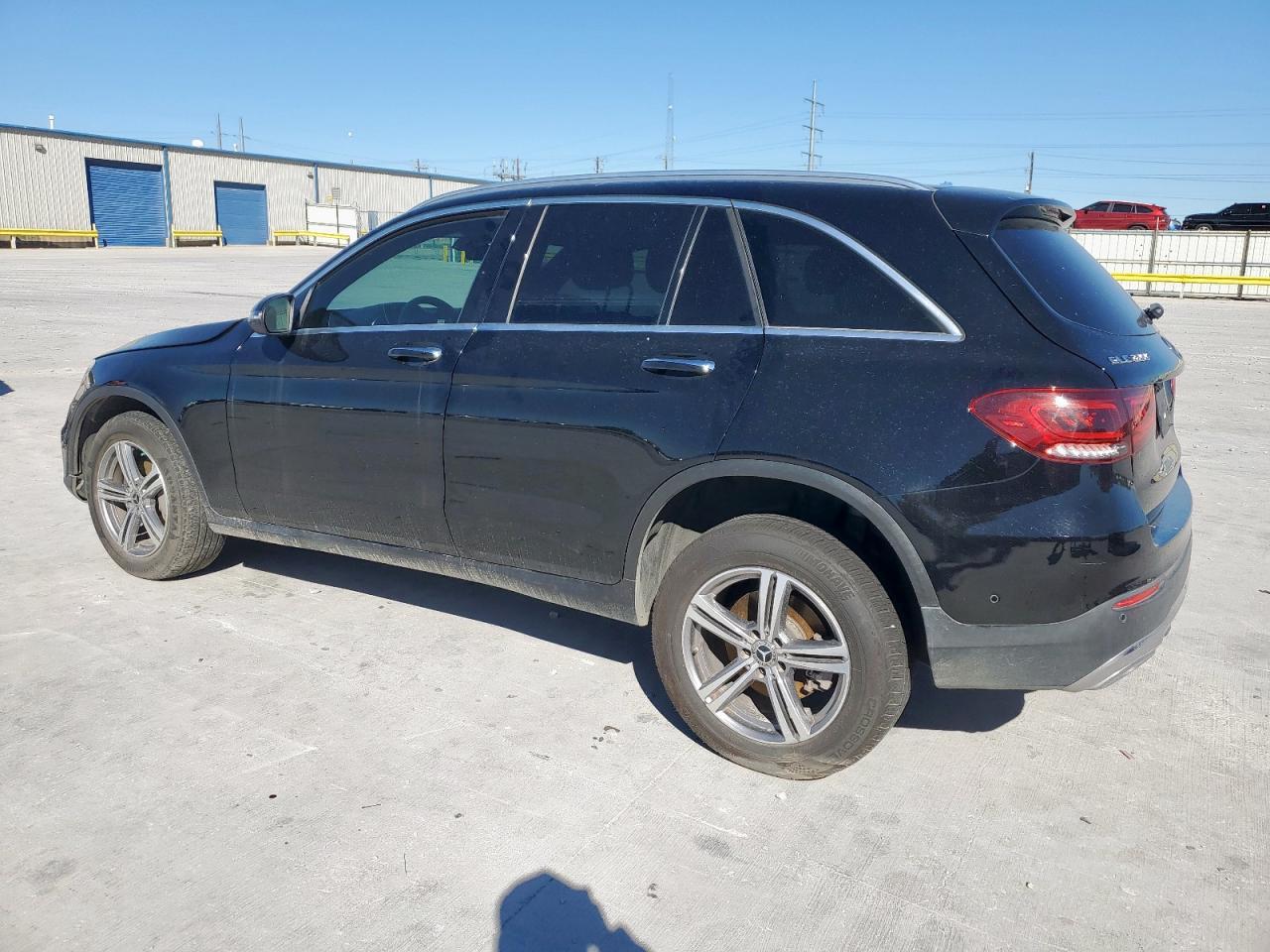 2021 Mercedes-Benz Glc 300 - Фото 2