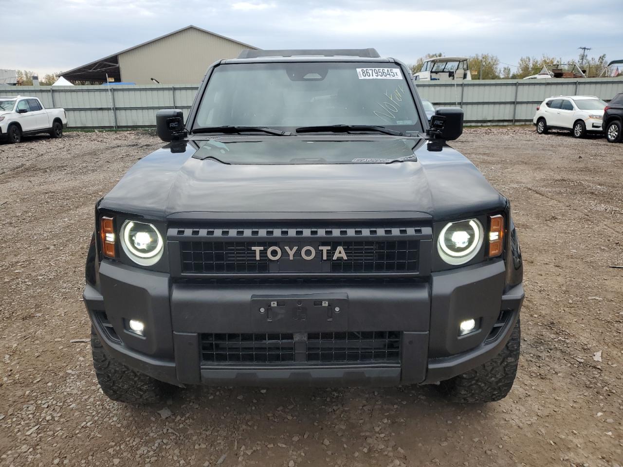 2025 Toyota Land Cruiser Base - Image 5