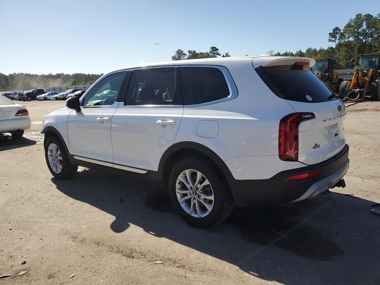2020 Kia Telluride Lx - Image 2