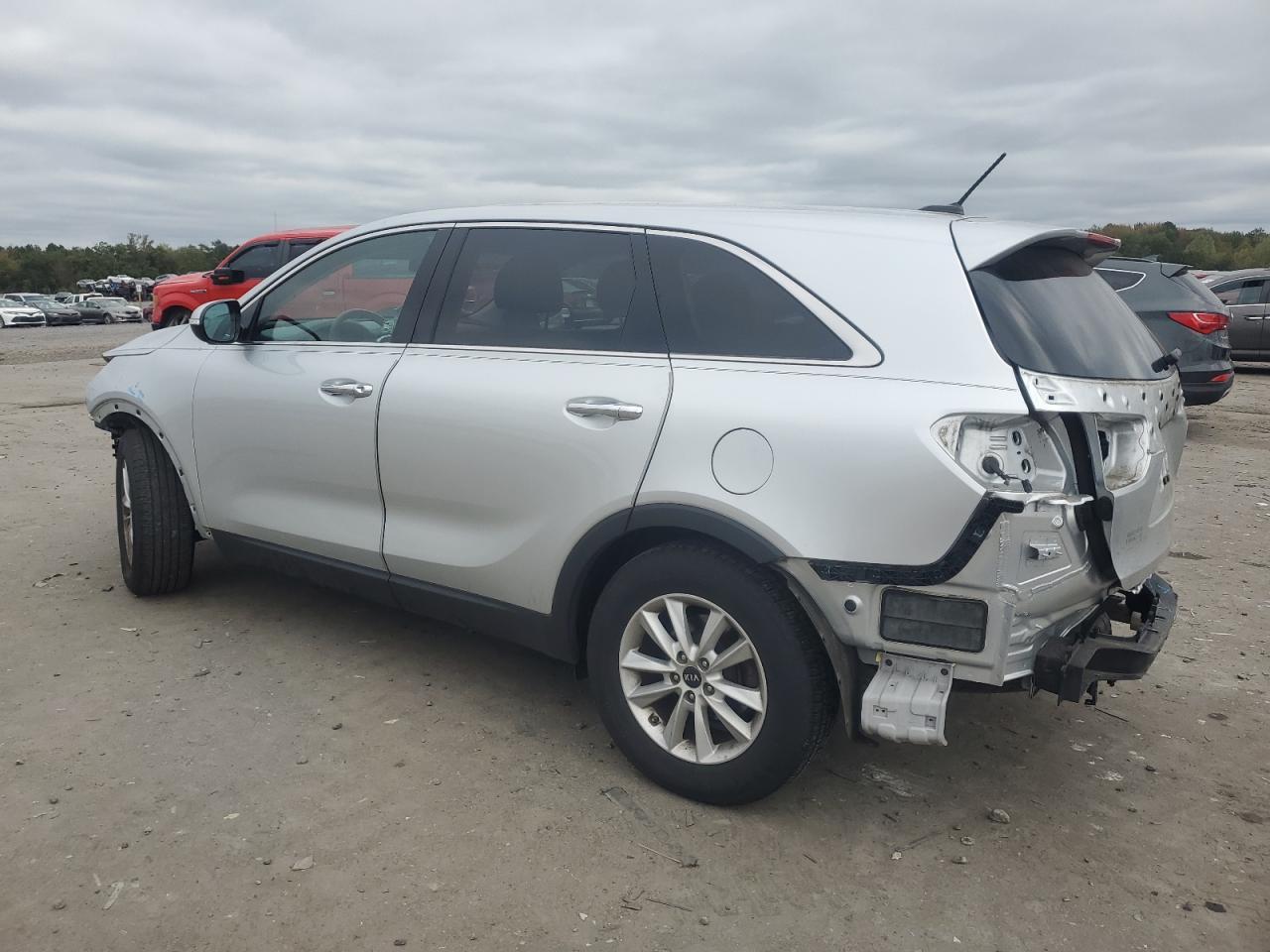 2019 Kia Sorento L - Фото 2