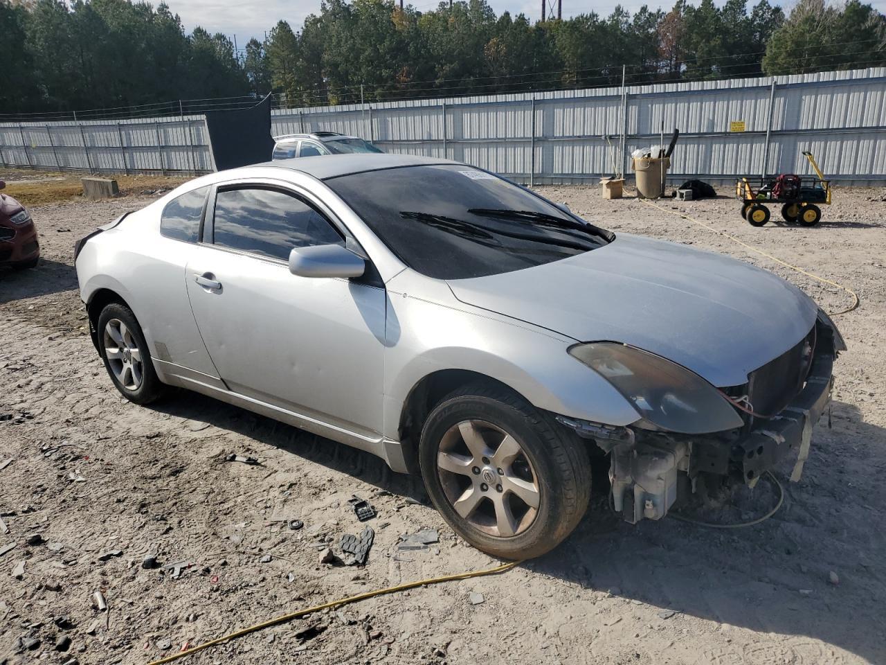 2009 Nissan Altima 2.5S - Фото 4