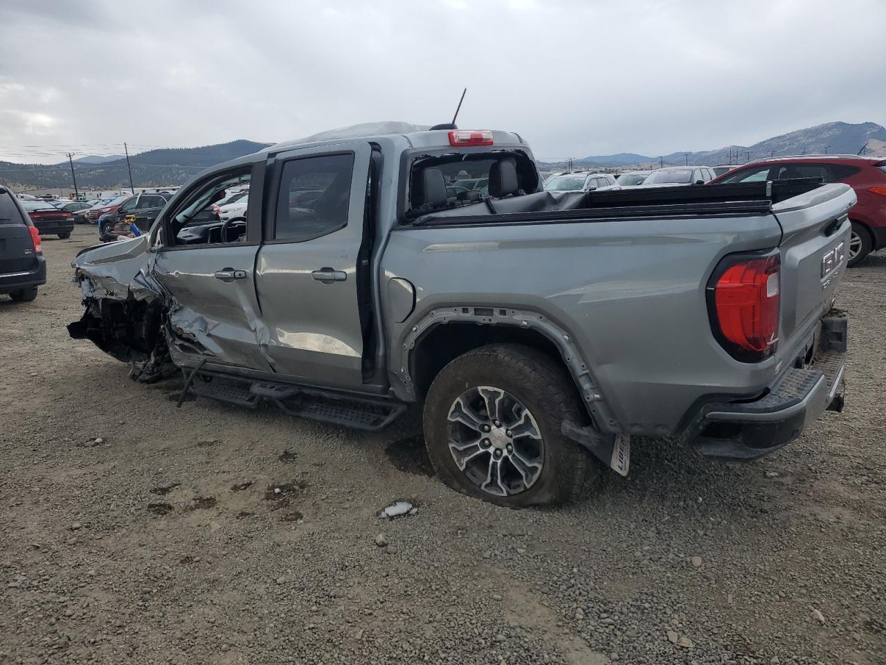 2024 GMC Canyon At4 - Image 2