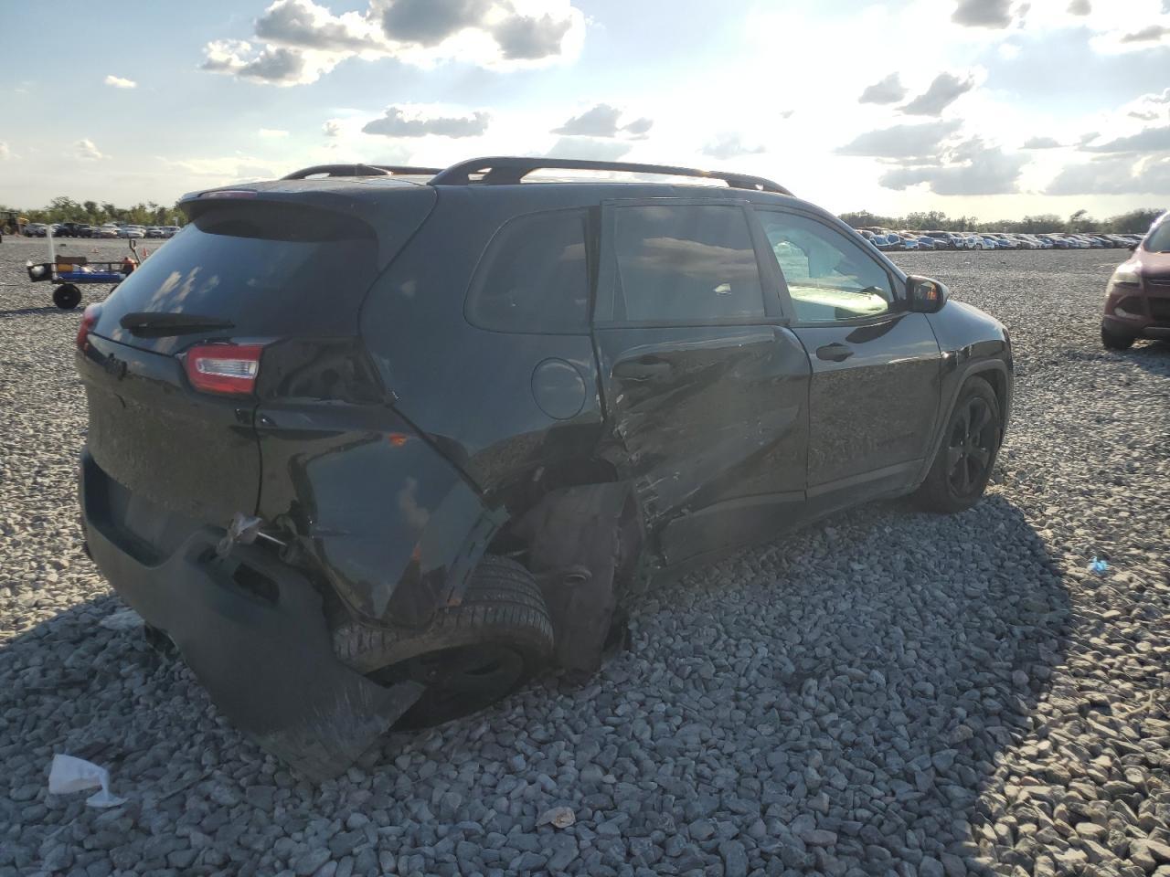2016 Jeep Cherokee Sport - Фото 3