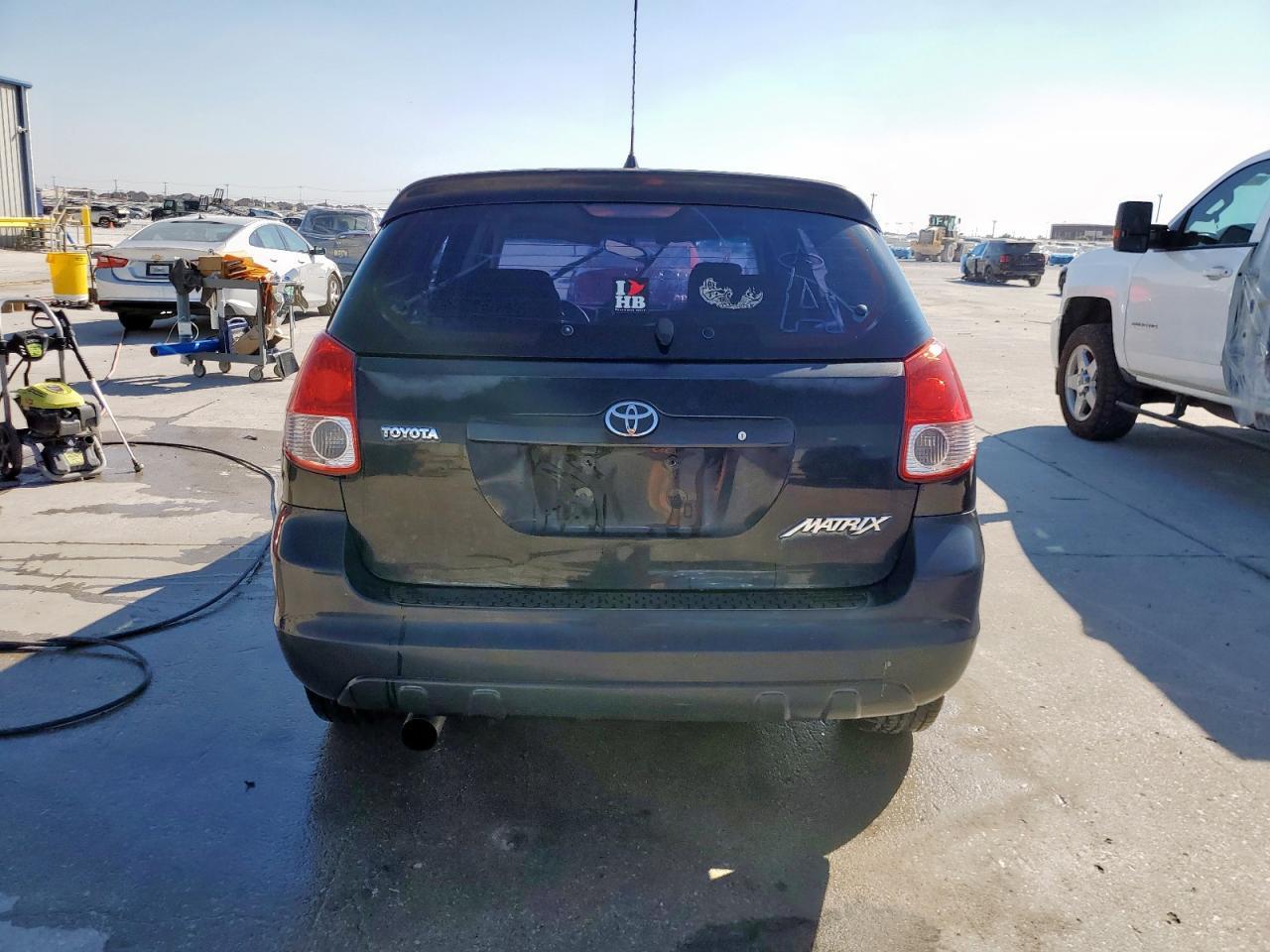 2003 Toyota Corolla Matrix Xr - Image 6