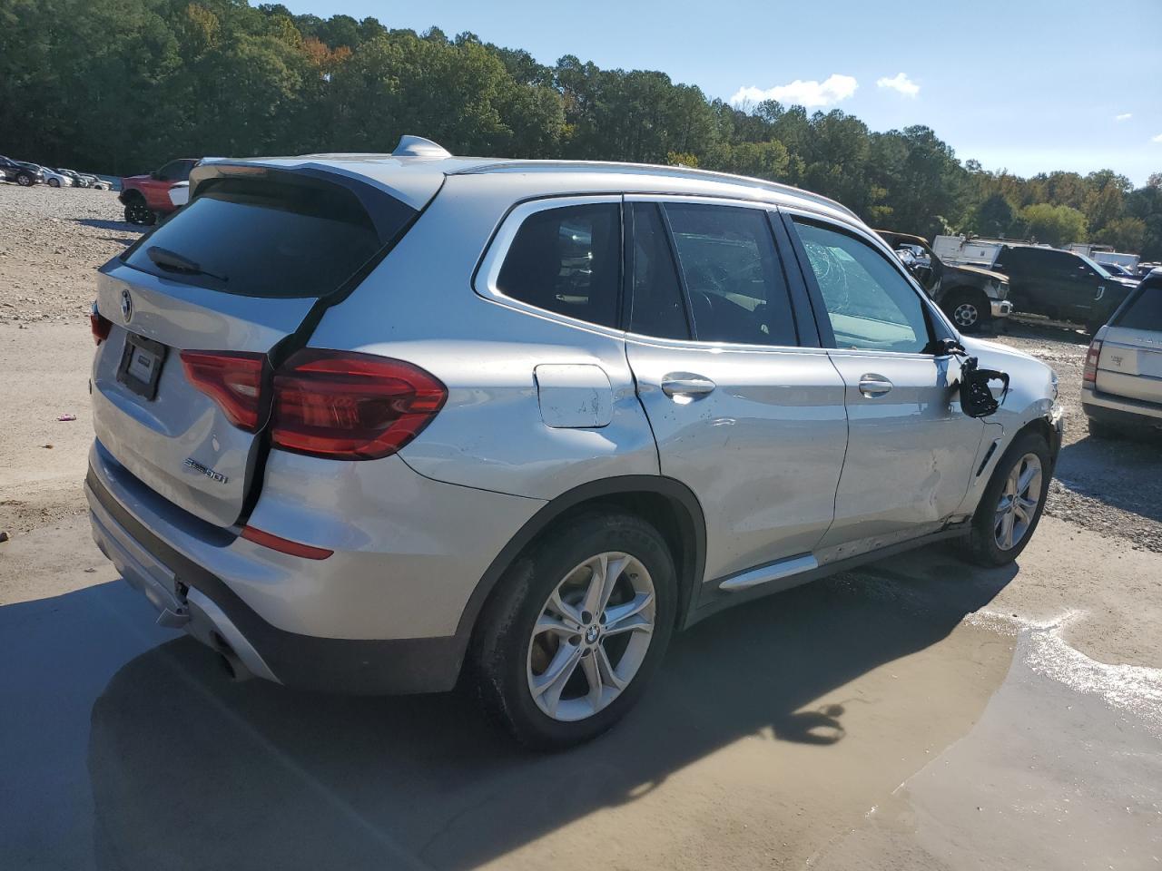 2020 BMW X3 Sdrive30I - Фото 3