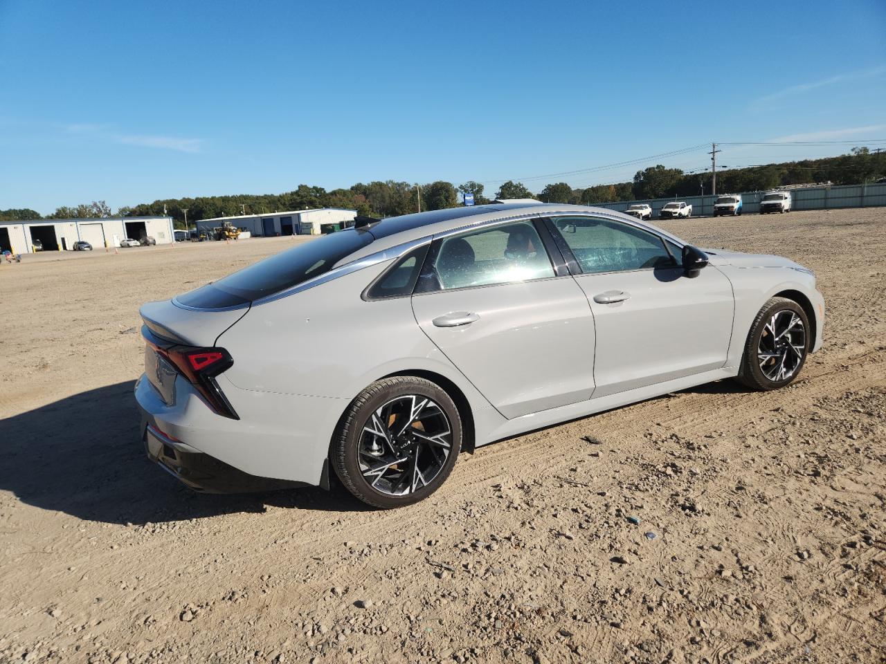 2025 Kia K5 Gt Line - Фото 3