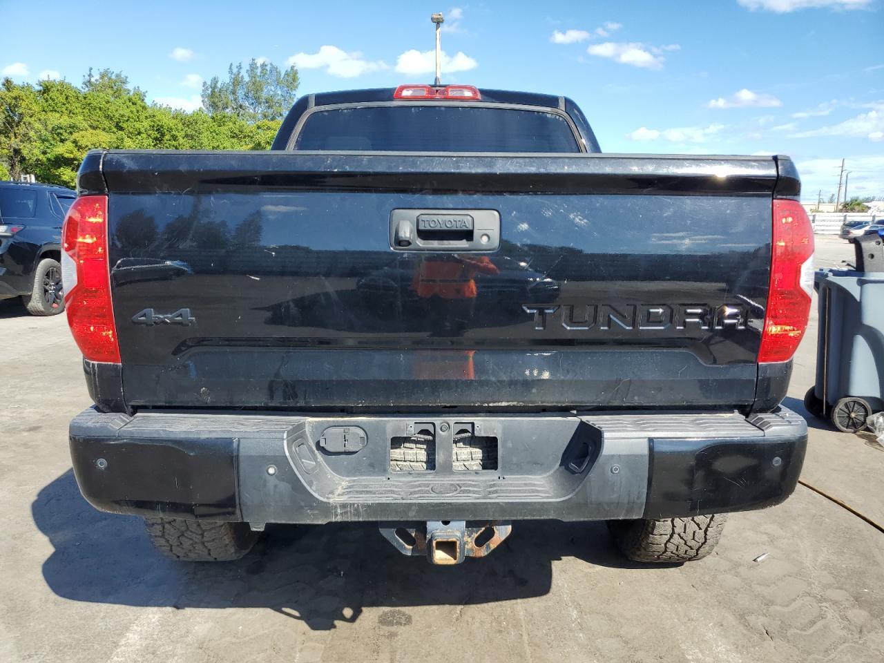 2020 Toyota Tundra Crewmax Sr5 - Фото 6