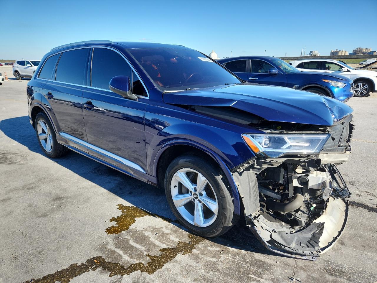 2021 Audi Q7 Premium - Image 4