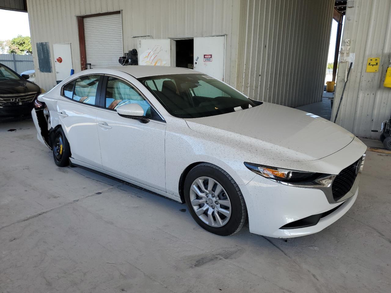 2020 Mazda 3 - Фото 4
