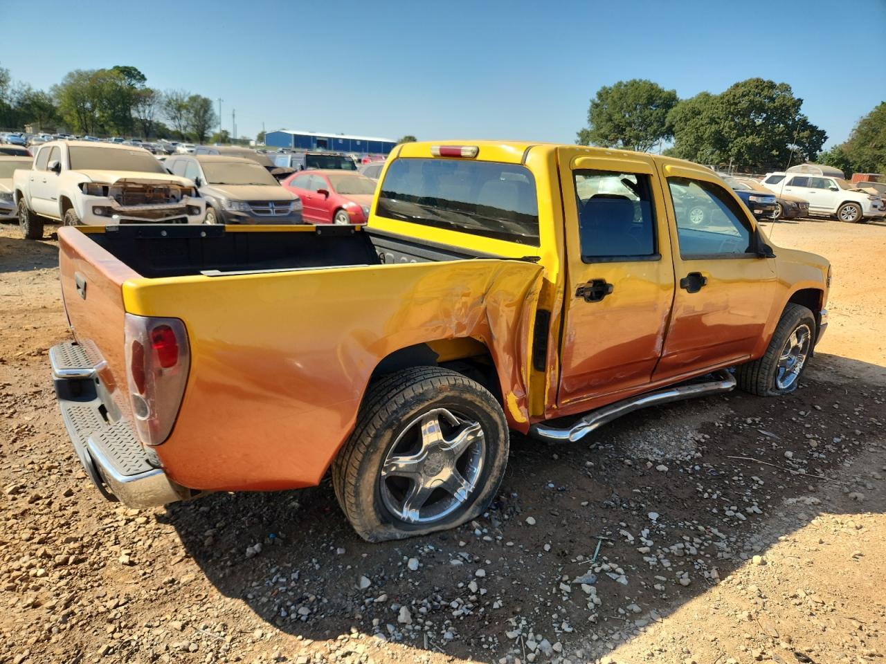 2005 GMC Canyon - Image 3