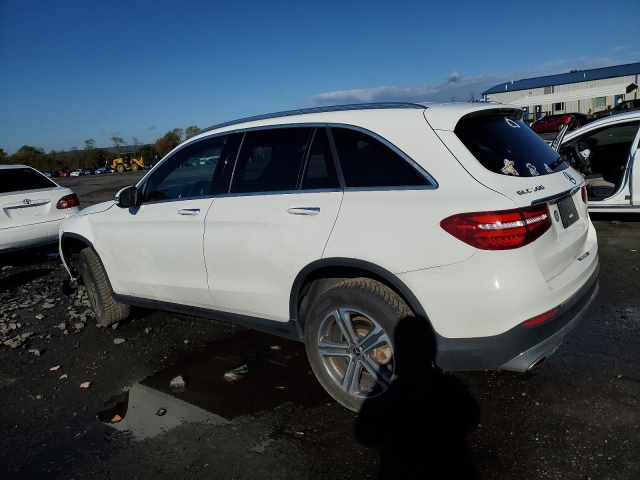 2019 Glc300 - Фото 2