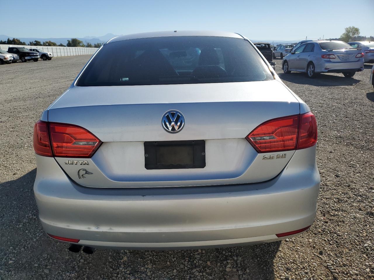 2011 Volkswagen Jetta Se - Фото 6