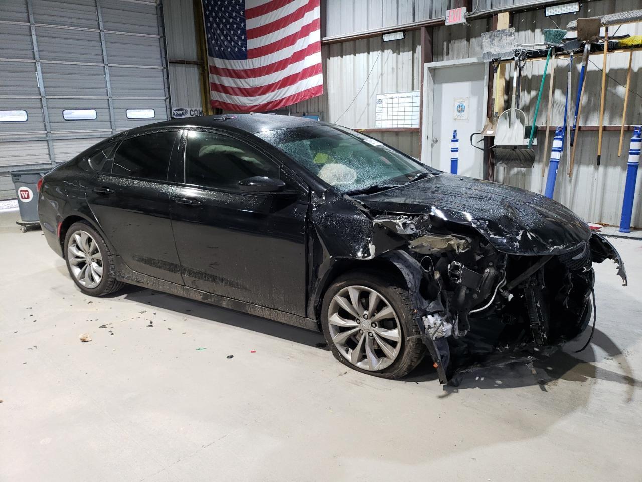 2016 Chrysler 200 S - Фото 4