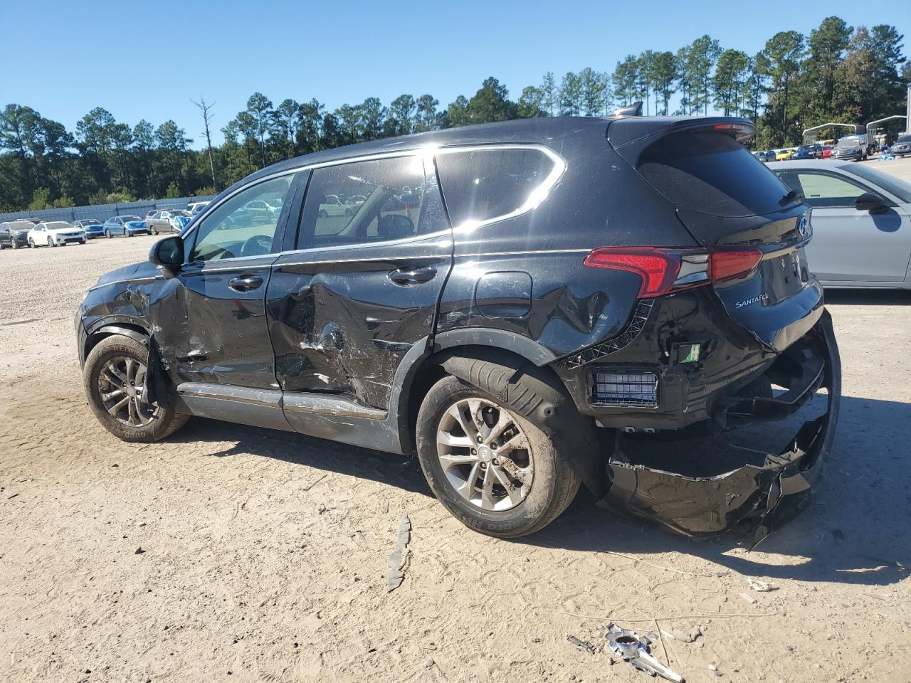 2019 Hyundai Santa Fe Sel - Image 2