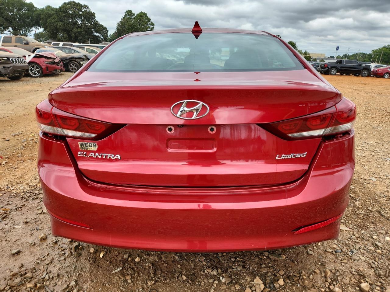 2017 Hyundai Elantra Li - Image 6