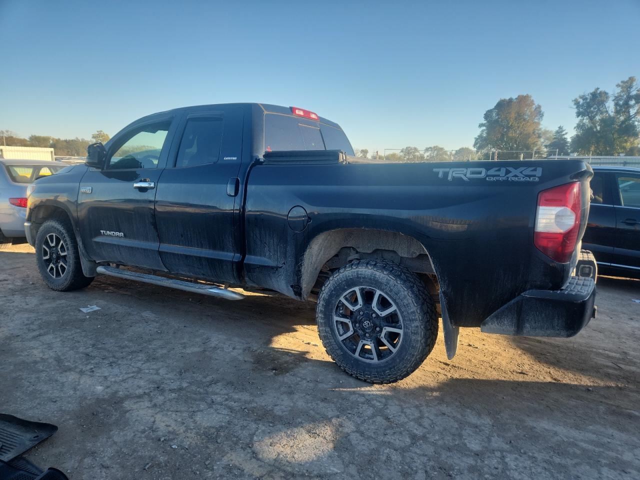 2016 Toyota Tundra Double Cab Limited - Image 2