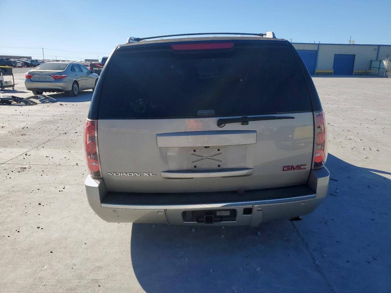 2008 GMC Yukon Xl Denali - Image 6