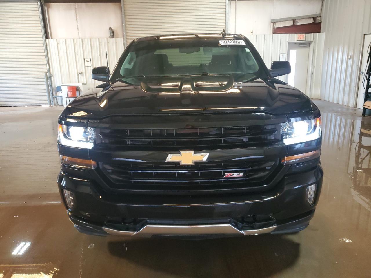 2018 Chevrolet Silverado K1500 Lt - Image 5