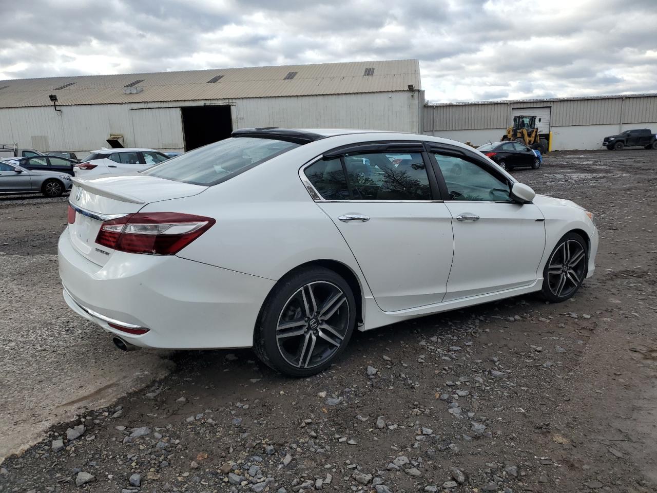 2017 Honda Accord Sport - Фото 3