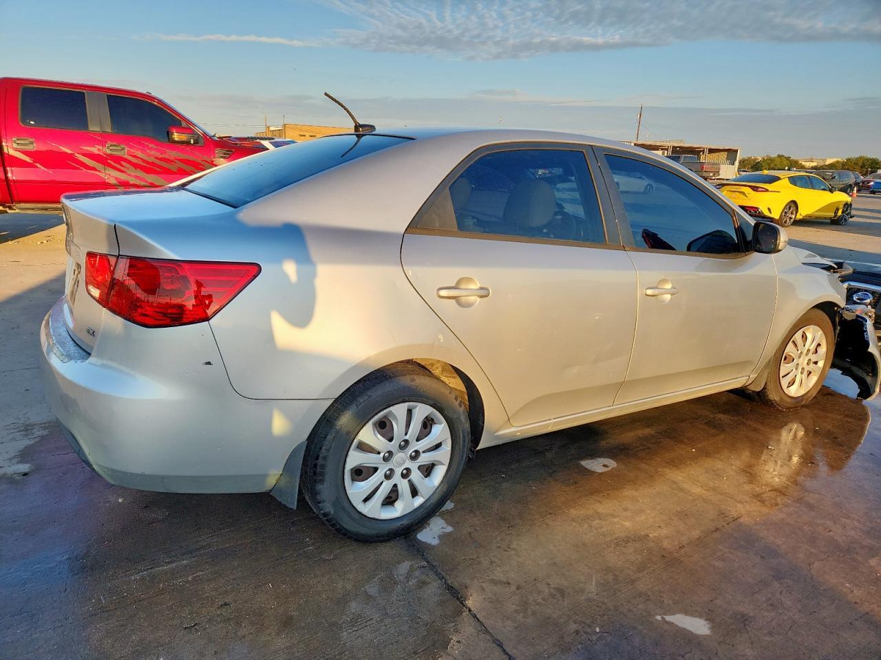 2012 Kia Forte Ex - Image 3
