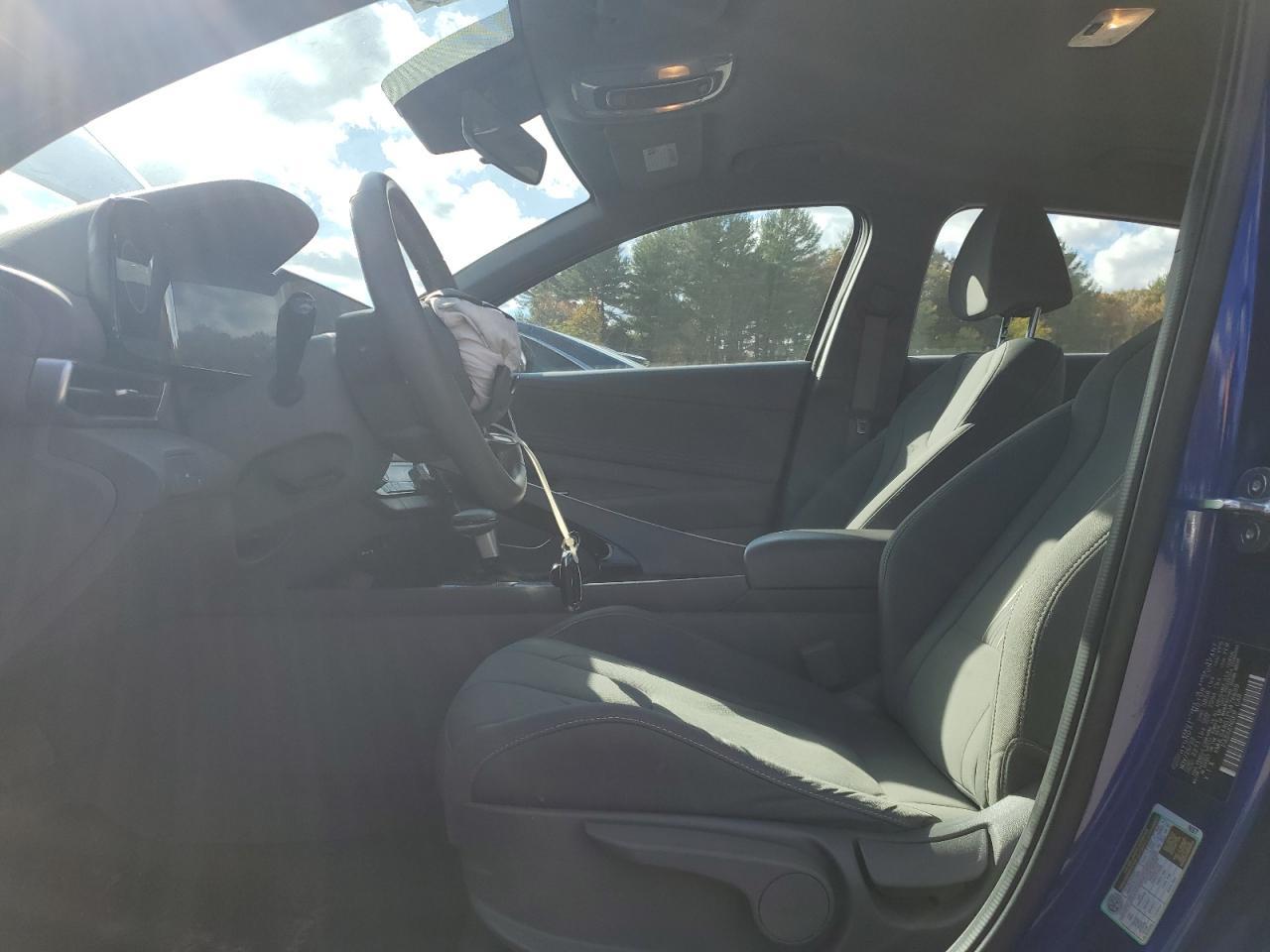 2023 Hyundai Elantra Sel - Image 7