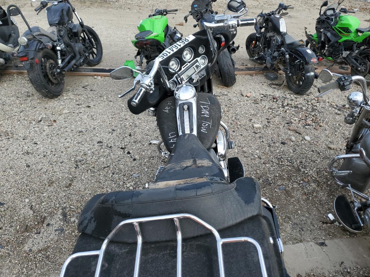 2009 Harley-Davidson Flhtcu - Фото 6