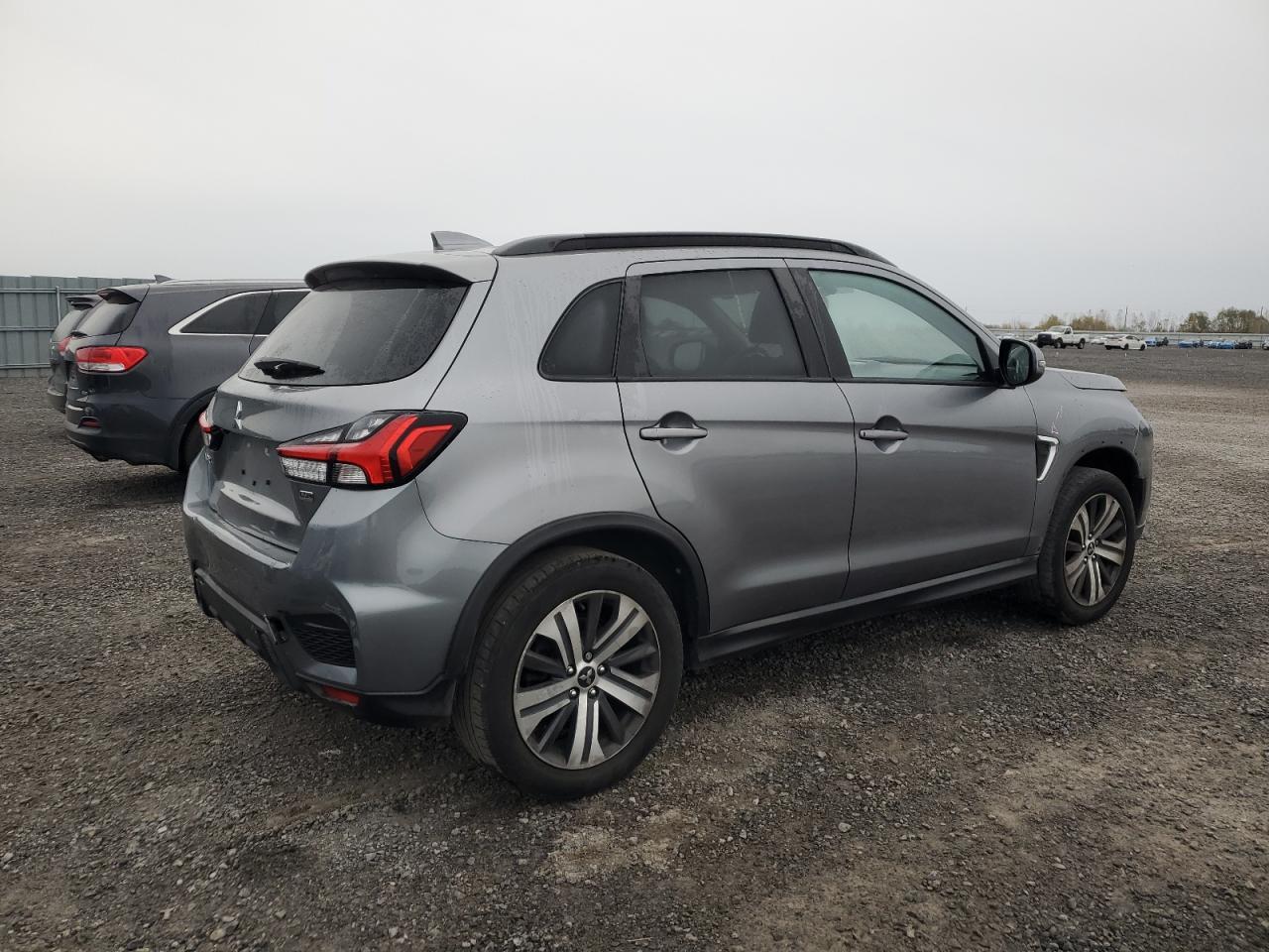 2022 Mitsubishi Rvr Se - Фото 3