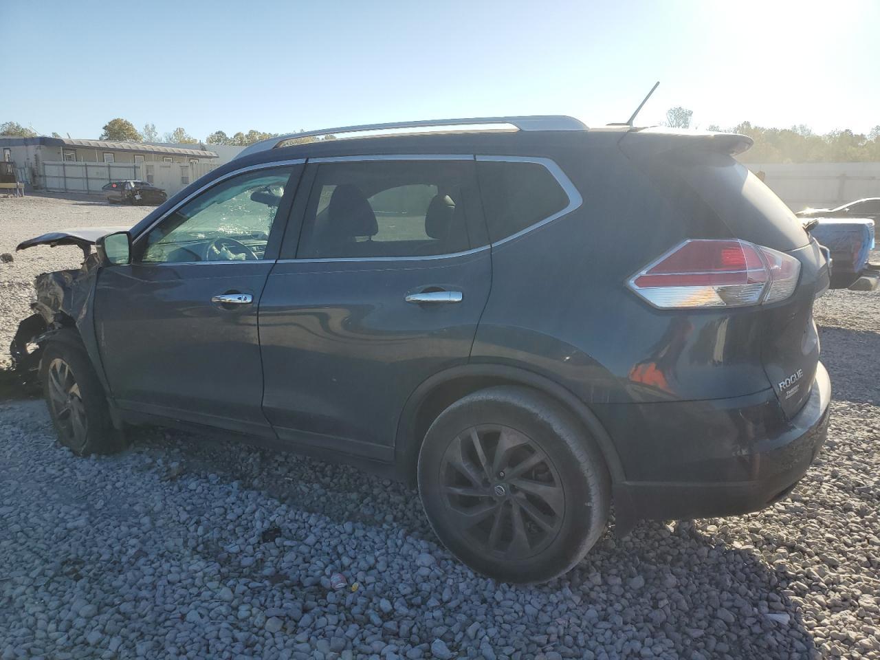 2016 Nissan Rogue S - Image 2