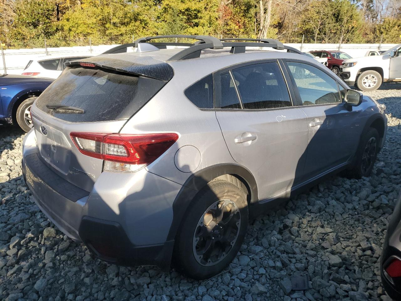 2023 Subaru Crosstrek Premium - Image 3