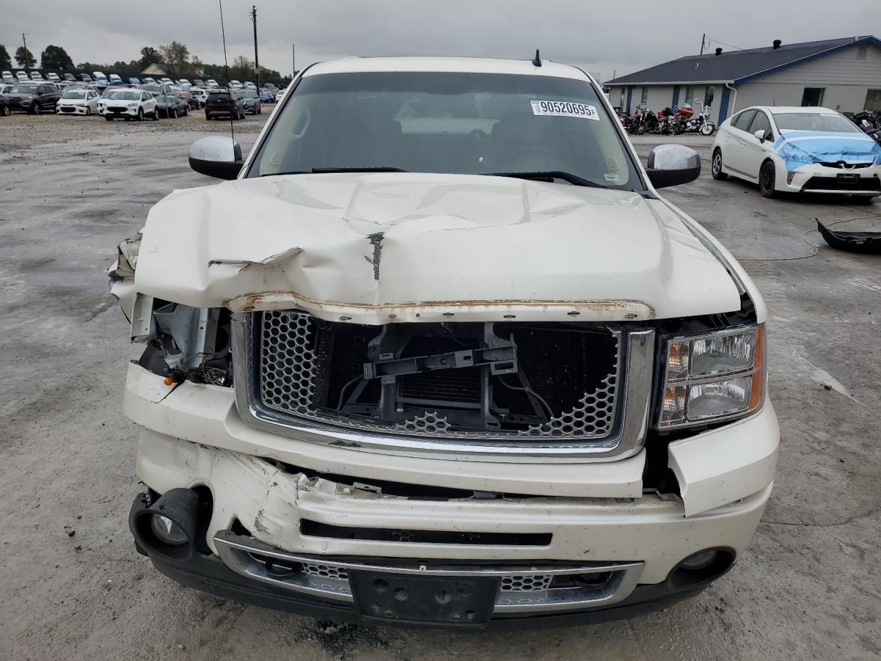 2010 GMC Sierra K1500 Denali - Image 5