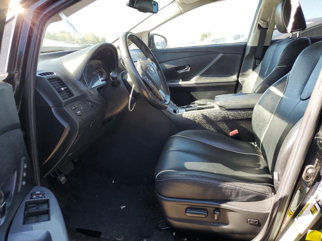 2014 Toyota Venza Le - Image 7