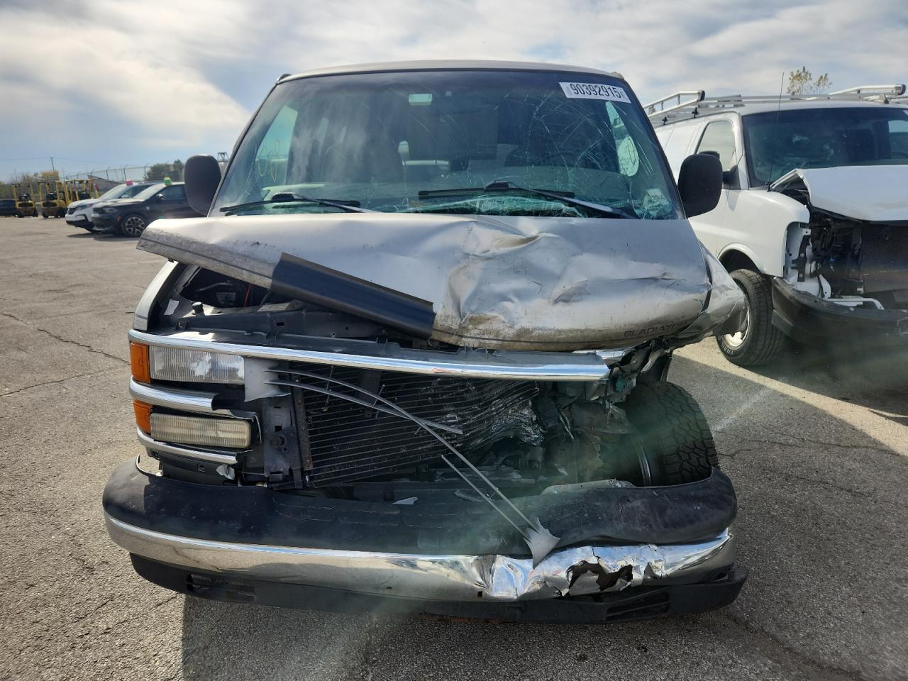 2000 Chevrolet Express G1500 - Фото 5