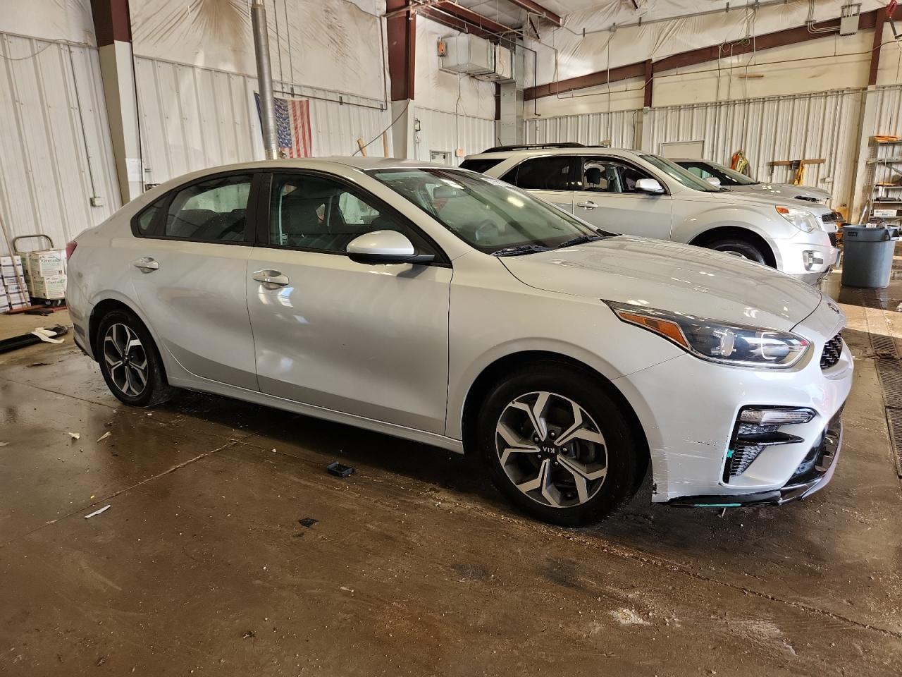 2021 Kia Forte Lxs - Фото 4