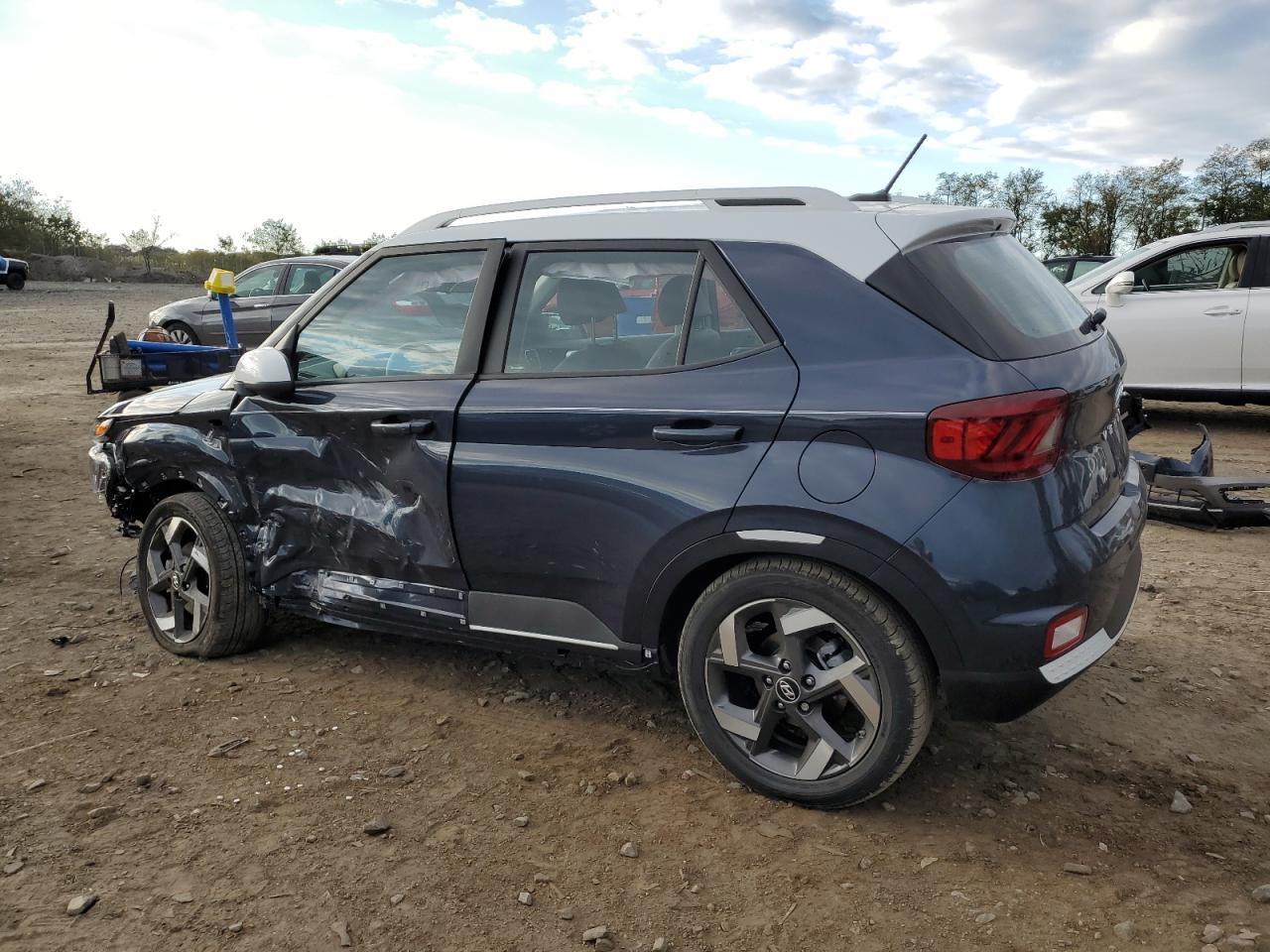 2025 Hyundai Venue Sel - Фото 2