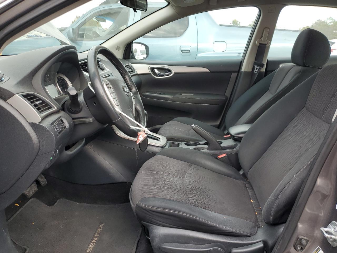 2015 Nissan Sentra S - Фото 7