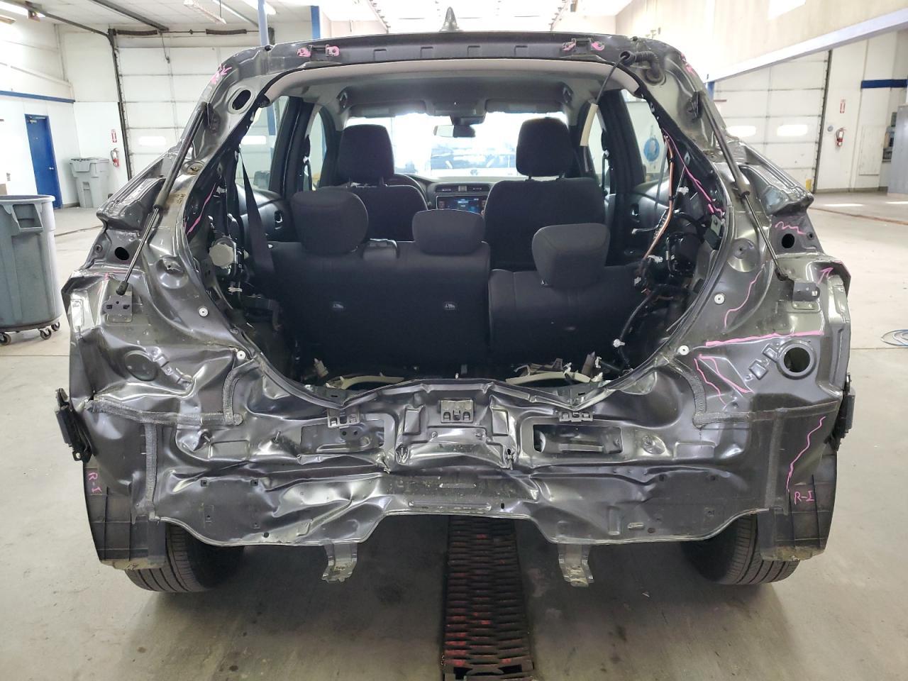 2023 Nissan Leaf S - Image 6