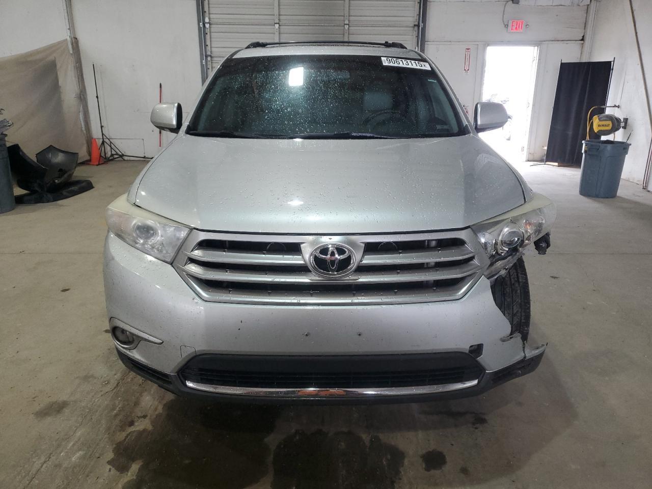 2012 Toyota Highlander Limited - Image 5
