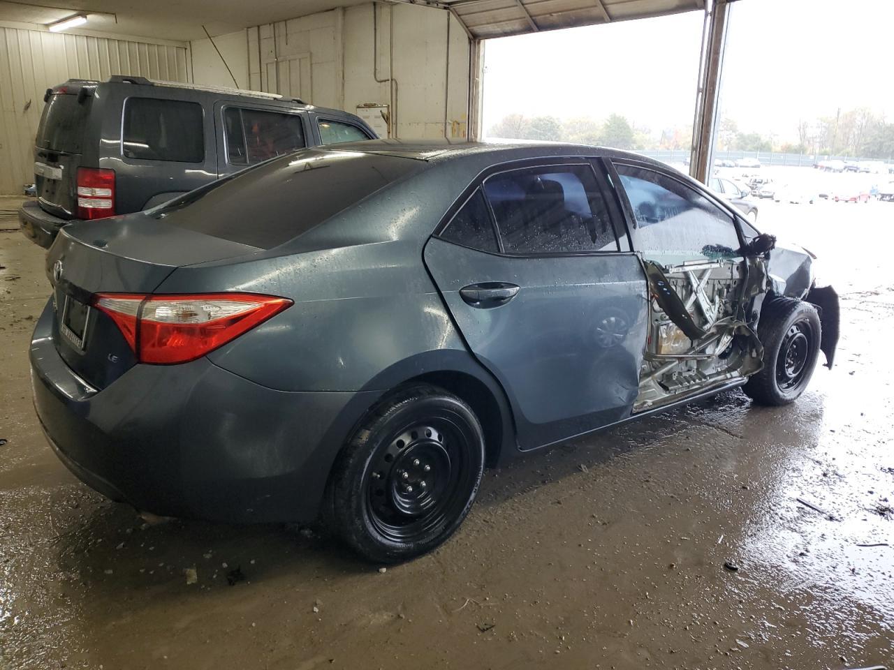 2015 Toyota Corolla L - Фото 3