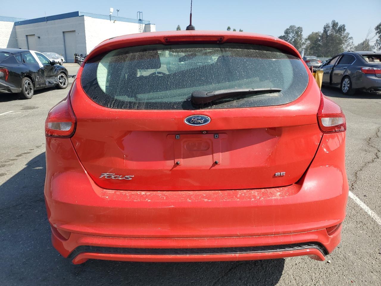 2015 Ford Focus Se - Фото 6