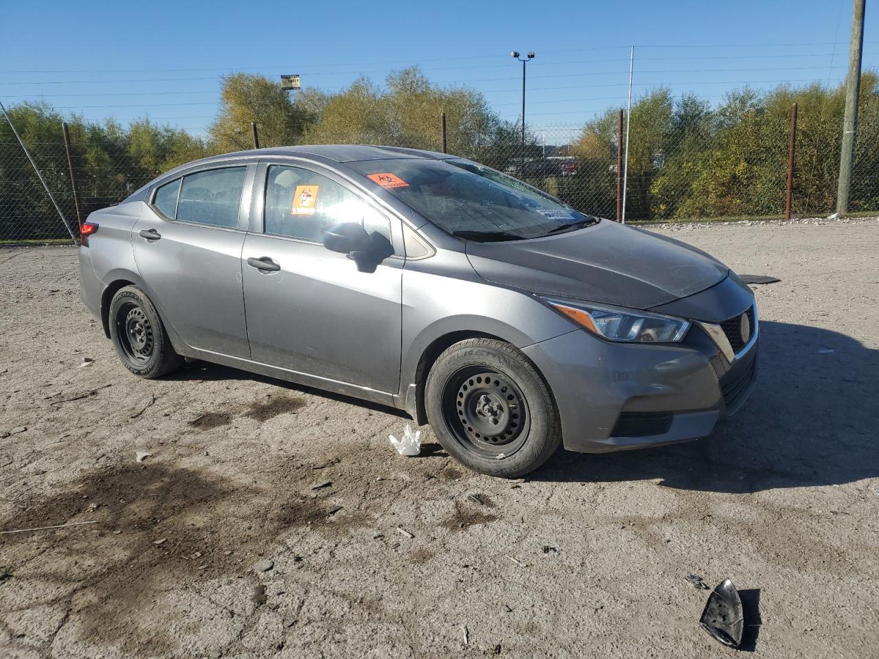 2020 Nissan Versa S - Image 4