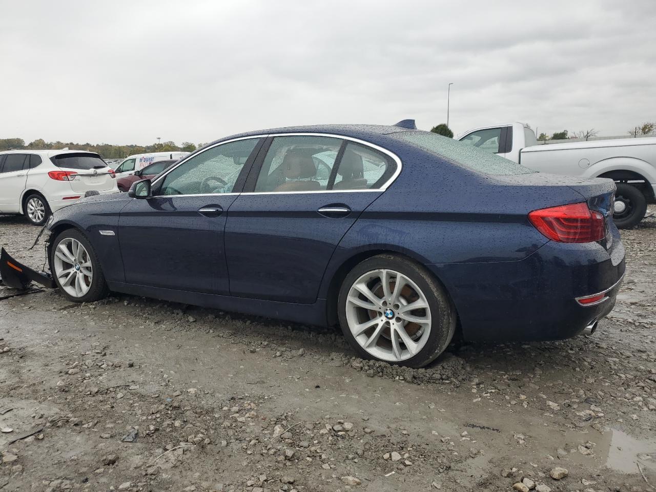 2016 BMW 535 Xi - Image 2