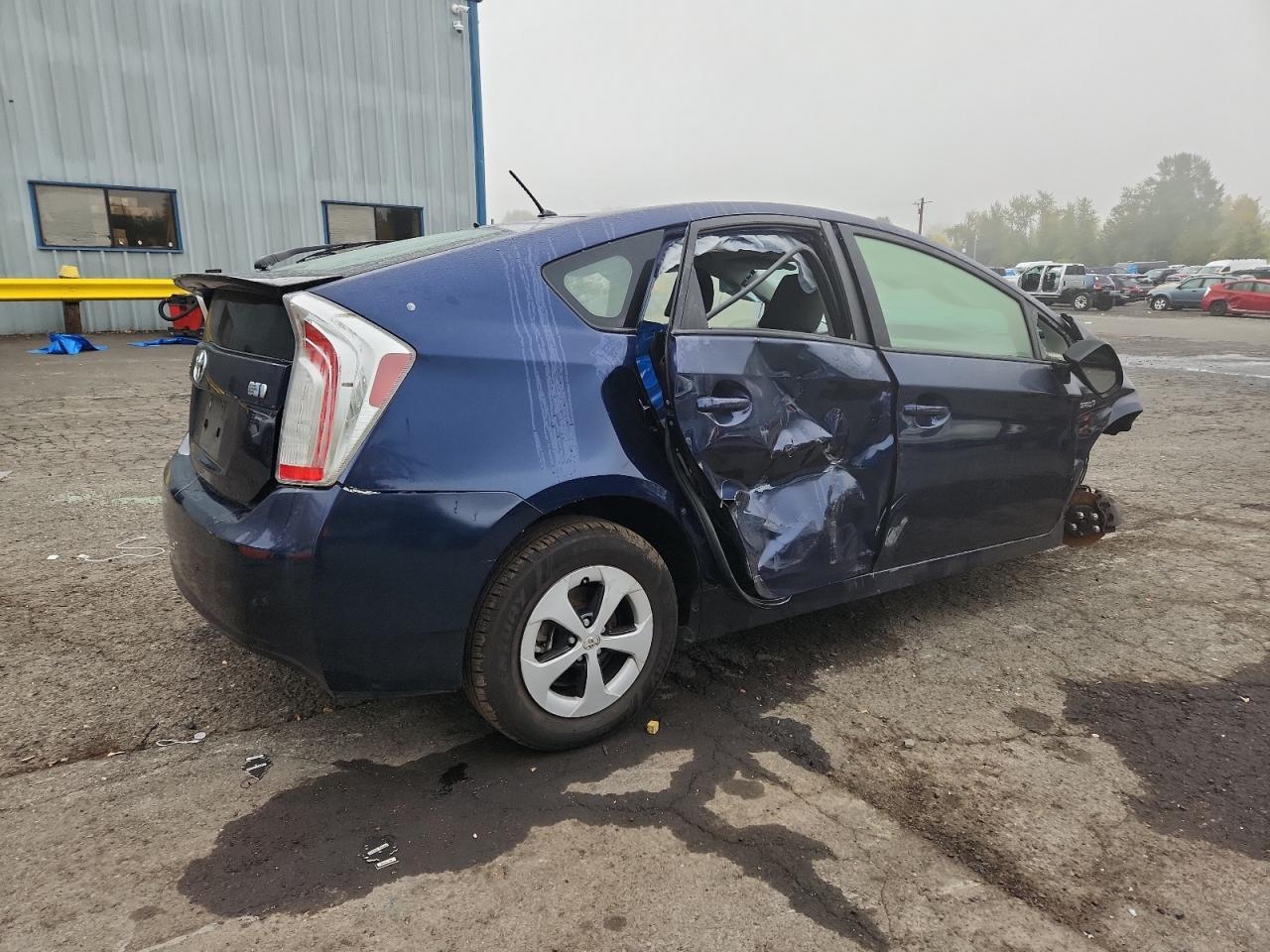 2015 Toyota Prius - Image 3