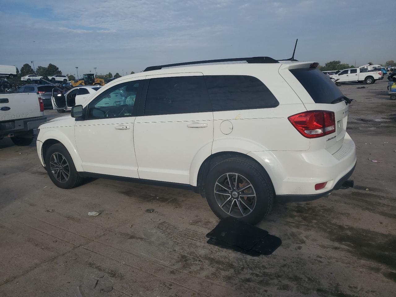 2018 Dodge Journey Sxt - Фото 2