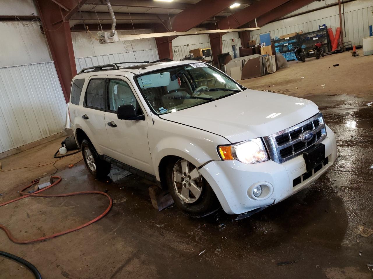 2010 Ford Escape Xlt - Фото 4