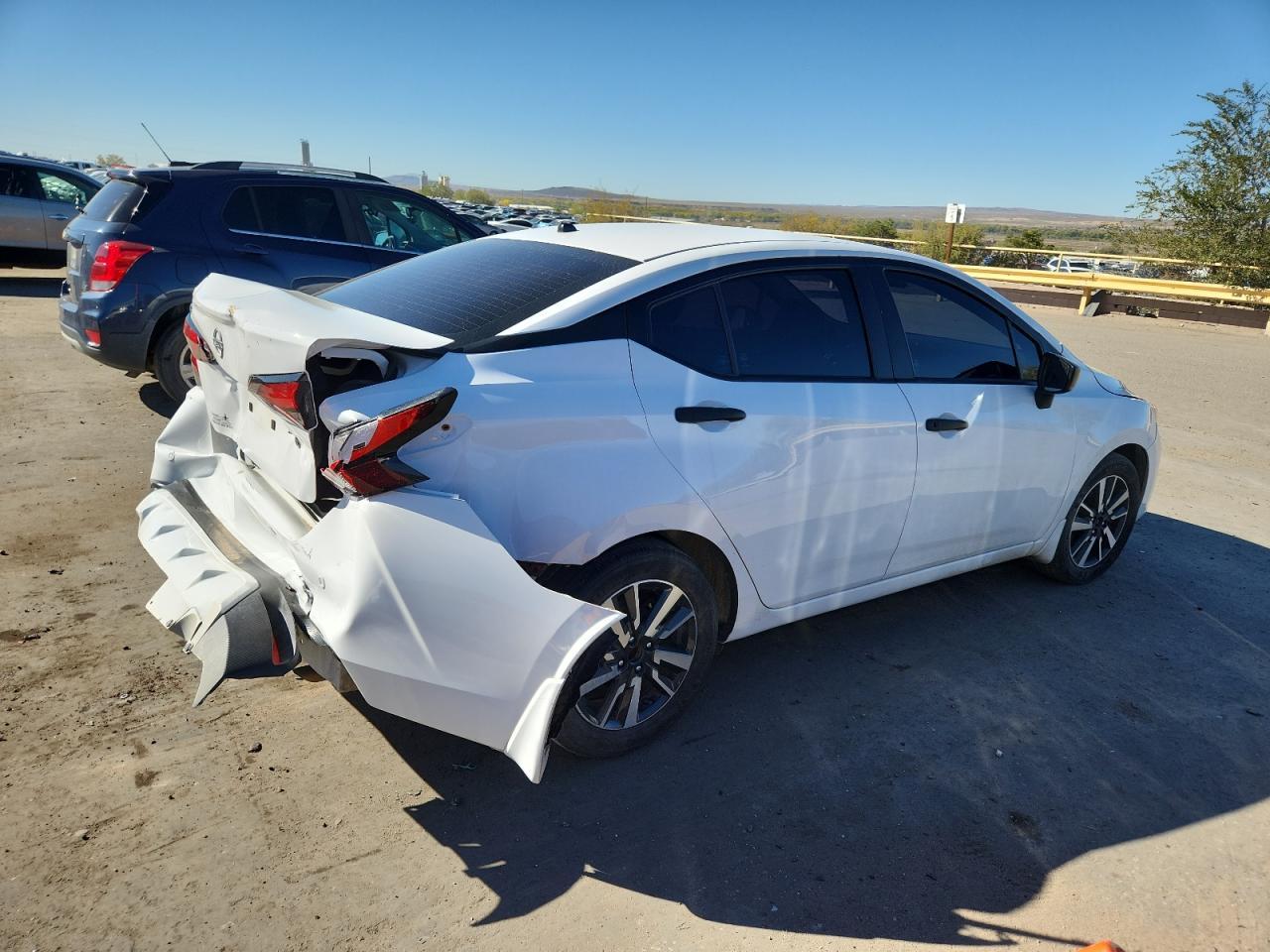 2024 Nissan Versa S - Image 3